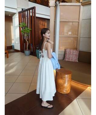 Green Parks バックデザインキャミワンピース Off White