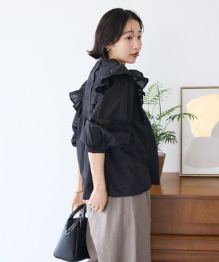 CRAFT STANDARD BOUTIQUE フリル使いマニーレースピンタックブラウス Black