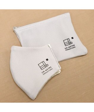 Regalo Felice 【日本製 / 呼吸がしやすい / 抗菌防臭】クールマスク＆ポーチセット / イージス