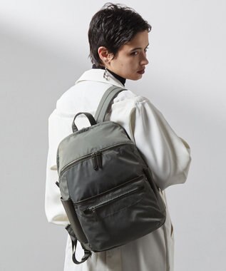 Y'SACCS 【ナイロンタフタ×リサイクルレザー】デイリーリュック