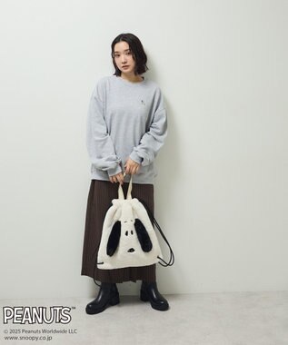 Green Parks ■PEANUTS スヌーピーミニ刺繍スウェット Gray