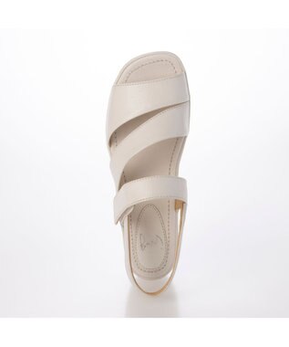 ing <ing>【WEB限定】ベルトデザインサンダル アイボリー