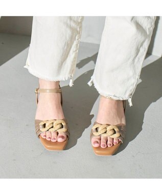 ing <ing>チェーンモチーフアンクルストラップサンダル オークコンビ