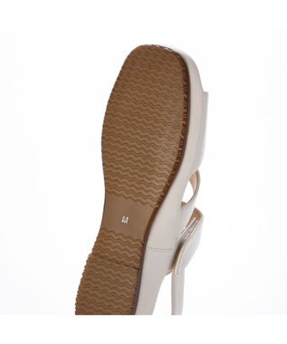 ing <ing>【WEB限定】ベルトデザインサンダル アイボリー