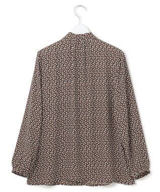 23区 【洗える】モダンジオメトリックプリント ブラウス ダークブラウン系