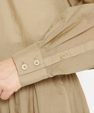 uncrave 【撥水・洗濯機洗い可】シアープルーフナイロン シャツブラウス（uncrave STANDARD） ベージュ