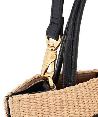 23区 【先行予約】VIOLAd'ORO イタリアンラフィアシート ベルトデザイン 2WAYトートバッグ ベージュ系