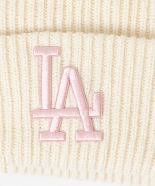 WEGO 別注NEWERA　CAT　EAR　KNIT 柄1