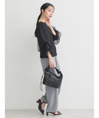 earth music&ecology タックストレートパンツ Light Gray