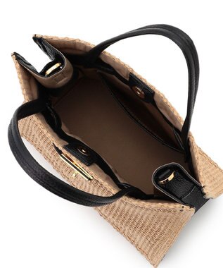 23区 【先行予約】VIOLAd'ORO イタリアンラフィアシート ベルトデザイン 2WAYトートバッグ ベージュ系