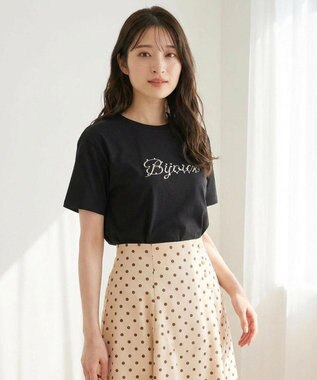 Feroux 【洗える】Bijou刺繍Tシャツ ブラック系
