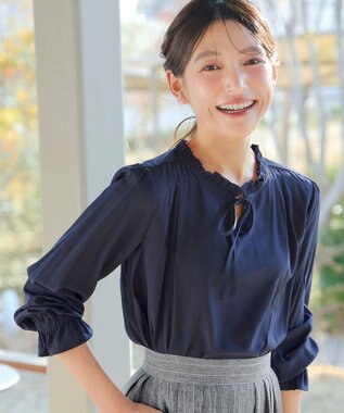 Tiaclasse L フリルリボンブラウス