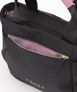 TOCCA 【サスティナブル素材・撥水・WEB＆一部店舗限定】NUOTO NYLON TOTE トートバッグ ブラック（ショルダー紫ピンク）