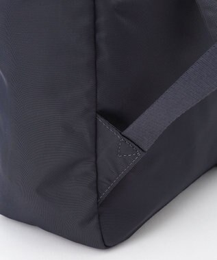 LA BAGAGERIE チャーム付き　ナイロンリュック ダークグレー