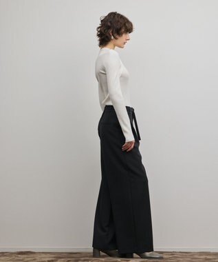 GRACE CONTINENTAL スクエアリブニットトップ ホワイト