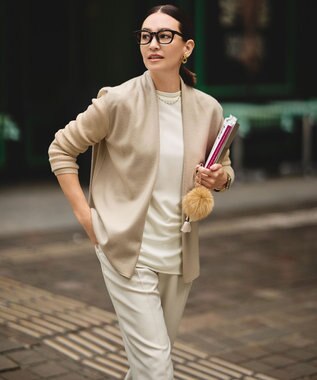 自由区 【カタログ掲載・大人可愛い・ワンポイント】FOXフラワー チャーム ベージュ