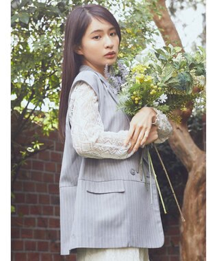 earth music&ecology ピンストライプジレ Stripe Light Gray