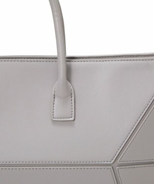 TOPKAPI 【TREASURE TOPKAPI】フェイクレザー ジオメトリック ショルダー付 トートバッグ ライトグレー