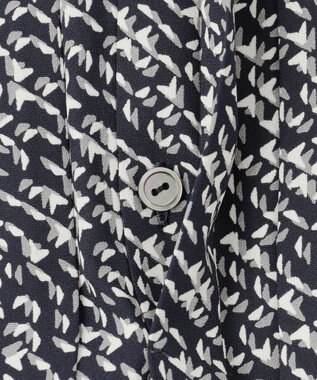 23区 【吸水速乾/UVケア/防シワ性】シャドージオメトリックプリント ワンピース ネイビー系