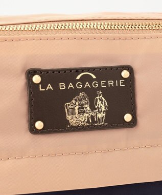LA BAGAGERIE ウォータープルーフナイロン　スクエアショルダー ベージュ