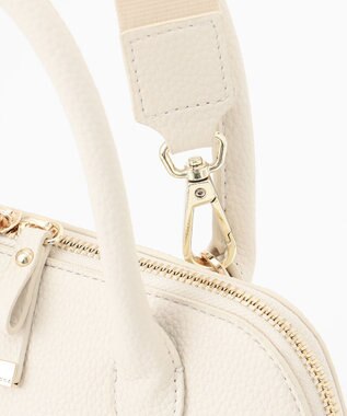 TOCCA CRESTA LEATHER POCHETTE ポシェット アイボリー系