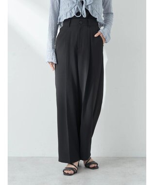 earth music&ecology タックストレートパンツ Black