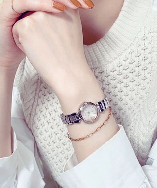 CITIZEN 【ｘC】光発電エコ・ドライブ 人気定番モデル コンパクトで上品なデザイン