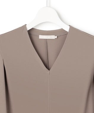 ICB L スパンプラチナム Vネックカットソー スティールカーキ