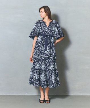 GRACE CONTINENTAL ボタニカルカットワークトップ ネイビー