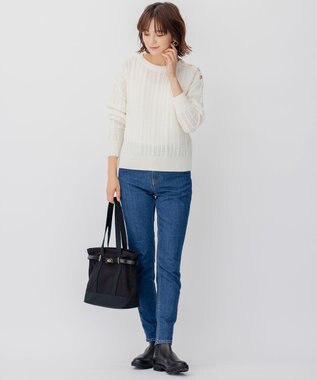 23区 【洗える】ウールコード 肩ボタンケーブル柄 ニット アイボリー系