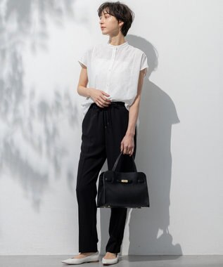 23区 【Oggi7月号掲載/吸水速乾/接触冷感/UVカット】ストレッチジョーゼット テーパード パンツ ブラック系