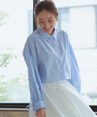 Feroux 【ONWARD CROSSET MAG掲載・2WAY】リボンクロップド シャツ スカイブルー系1