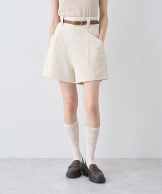 earth music&ecology ベルト付きタブデザインショートパンツ Ivory