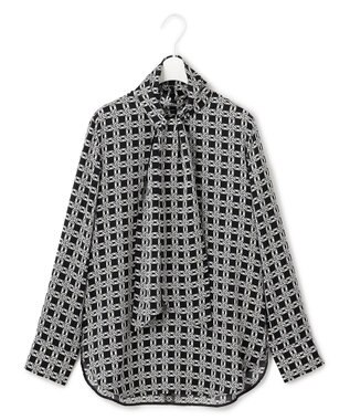 ICB 【洗える】レトロウォールペーパープリント ブラウス オフホワイト×ブラック系