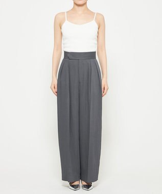 uncrave ドレープツイル ワイドパンツ ブルーグレー（佐藤晴美さん着用）