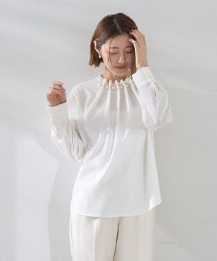 YECCA VECCA パールタックブラウス Off White