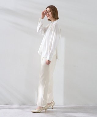 YECCA VECCA パールタックブラウス Off White