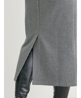 Green Parks 柄圧縮ポンチキーネックジャンスカ Black