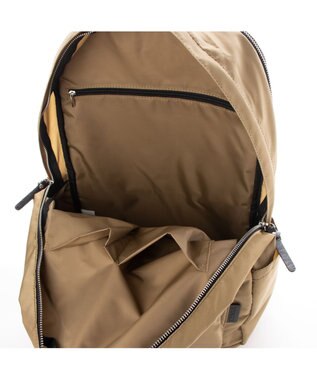 Y'SACCS 【LIMONTA】A4リュック　Mサイズ ベージュ