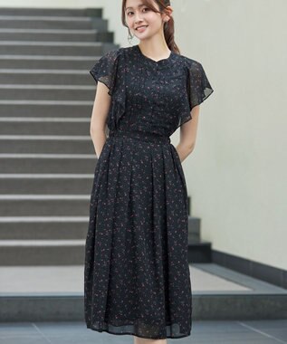 Tiaclasse L 【新色追加】フレアスリーブワンピース ブラック