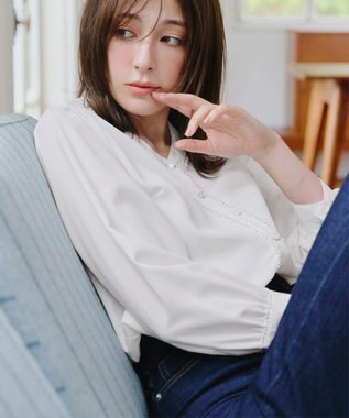 Tiaclasse 【洗える】Vネックレースブラウス オフホワイト