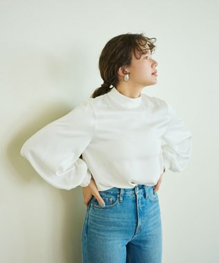 #Newans 【ストレッチ】〈花乃まりあさんコラボ〉ハイネックブラウス ホワイト