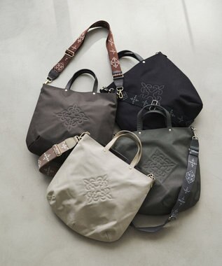 russet 《3/4～価格改定》スリム2WAYトートバッグ <コーデュラナイロン>(CE-1404-WEB) D.Brown