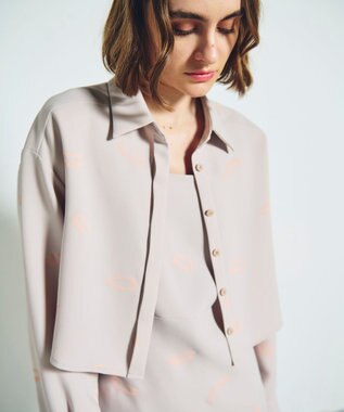 GRACE CONTINENTAL リップモチーフショートシャツ ベージュ