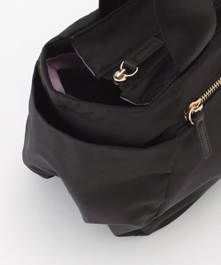 TOCCA 【サスティナブル素材・撥水・WEB＆一部店舗限定】NUOTO NYLON TOTE トートバッグ ブラック（ショルダー紫ピンク）