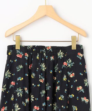 組曲 S 【先行予約】クラッシックフラワープリント フレアスカート ブラック系5