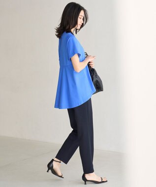 UNFILO L BEAUTY FORM-T バックフレアTシャツ ブルー