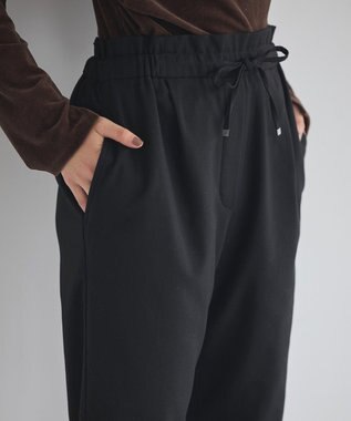 earth music&ecology ＴＲテーパードパンツ Black