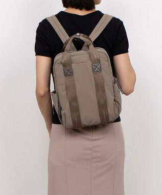 CLATHAS レザン バックパック グレージュ