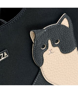 IBIZA アニマーダ　ナイロン　セミショルダーバッグ（ネコ） 黒